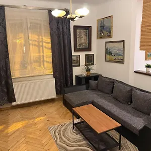 & Restaurant Tkalcovsky Dvur Appartamento Praga